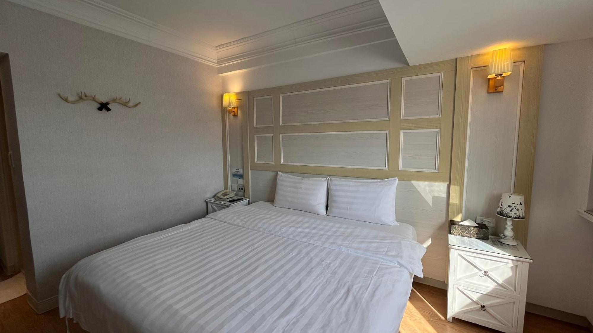 Migo Hotel Taichung Exterior photo