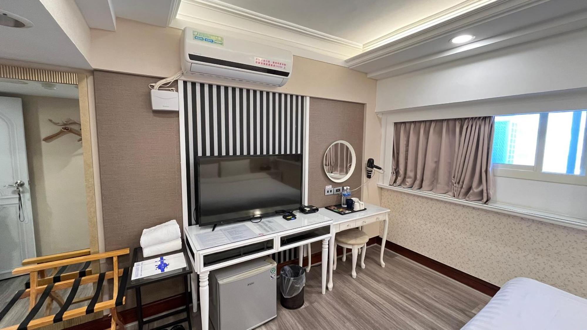 Migo Hotel Taichung Exterior photo
